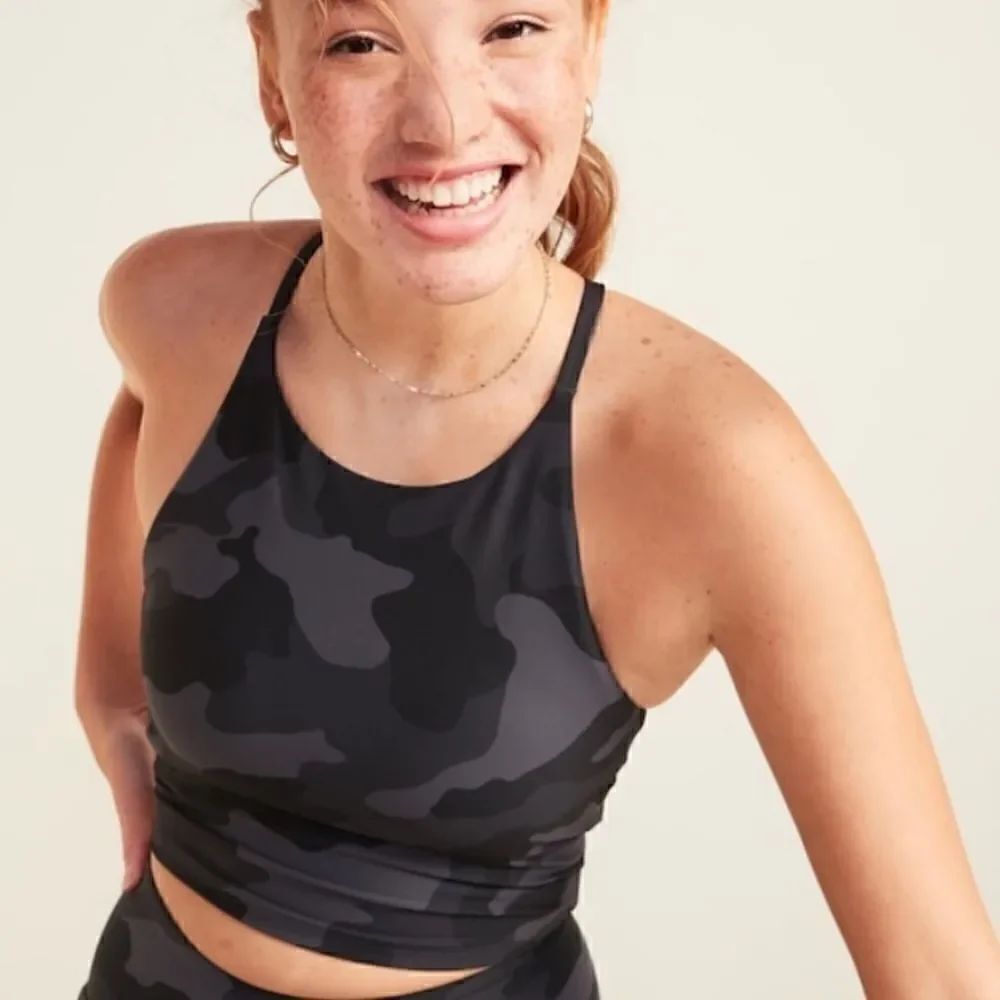 Old Navy Powersoft Longline Sports Bra Grey Camo